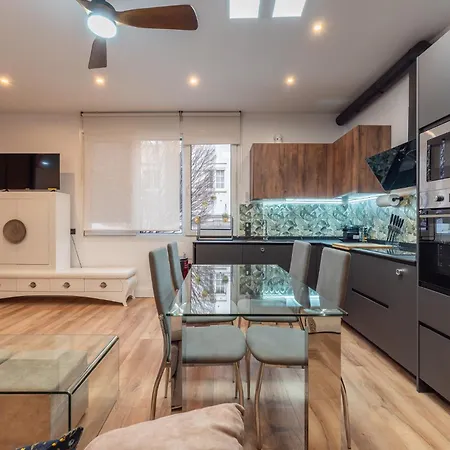 Georama, Ampliamente Equipado Merida